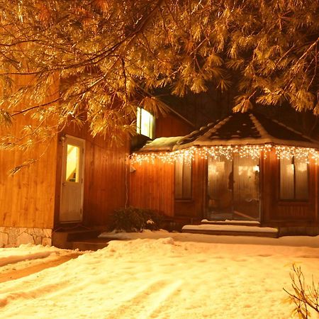 Nootka Lodge Woodsville Ngoại thất bức ảnh
