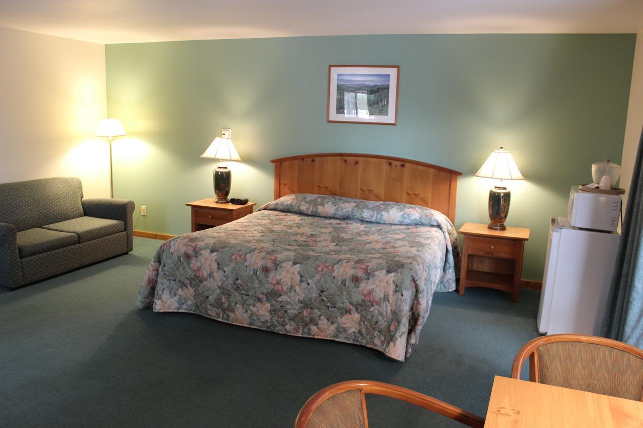 Nootka Lodge Woodsville Ngoại thất bức ảnh