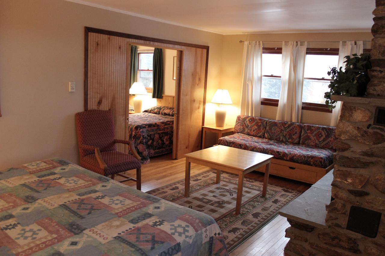 Nootka Lodge Woodsville Ngoại thất bức ảnh