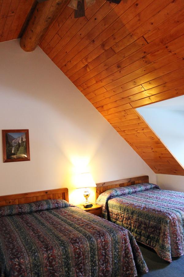 Nootka Lodge Woodsville Ngoại thất bức ảnh