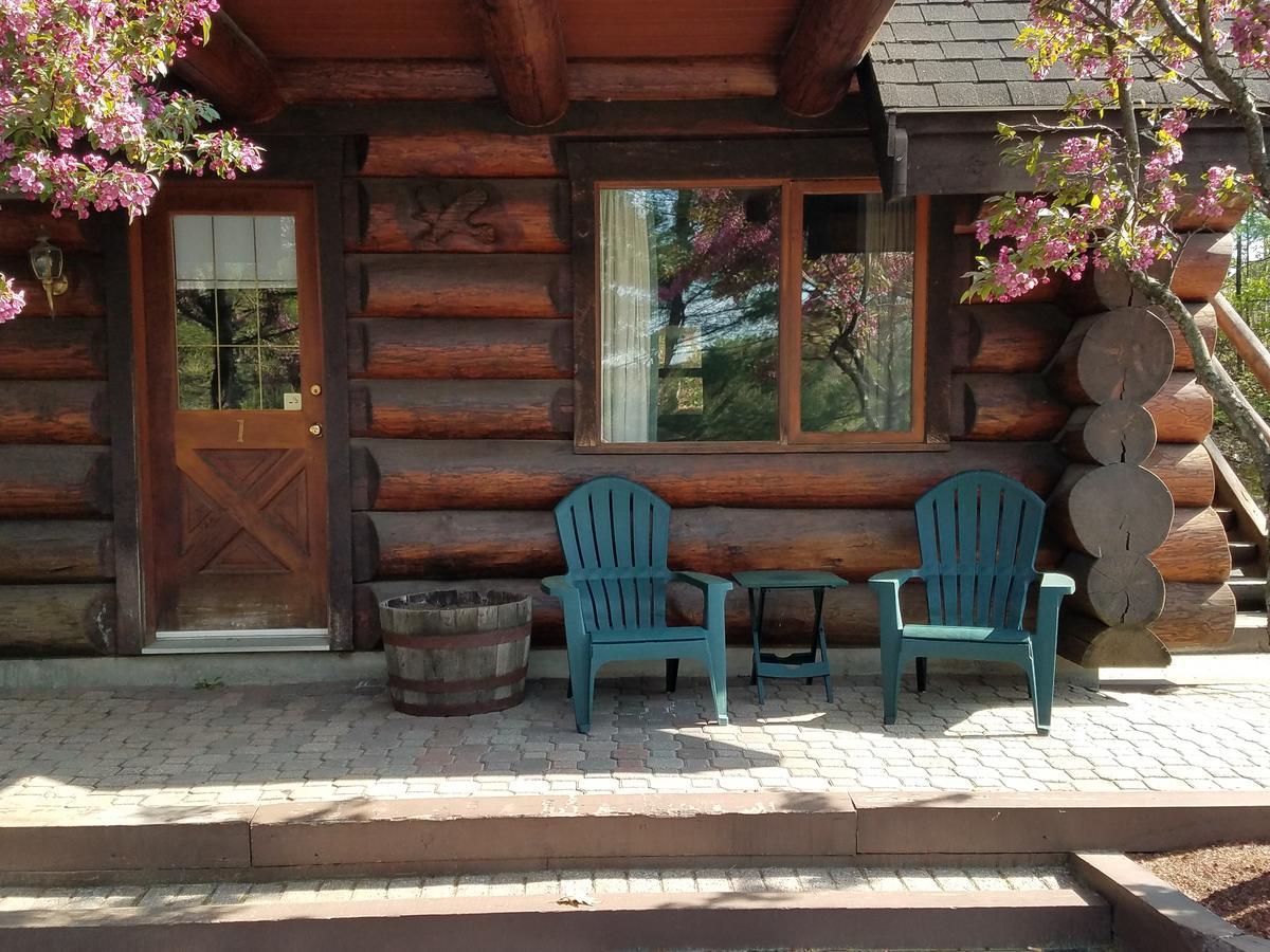 Nootka Lodge Woodsville Ngoại thất bức ảnh
