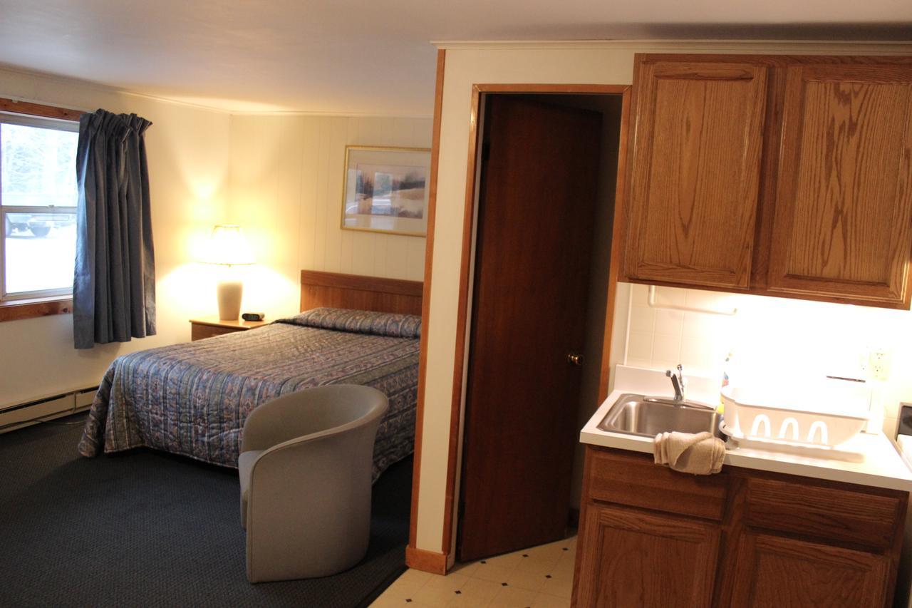 Nootka Lodge Woodsville Ngoại thất bức ảnh