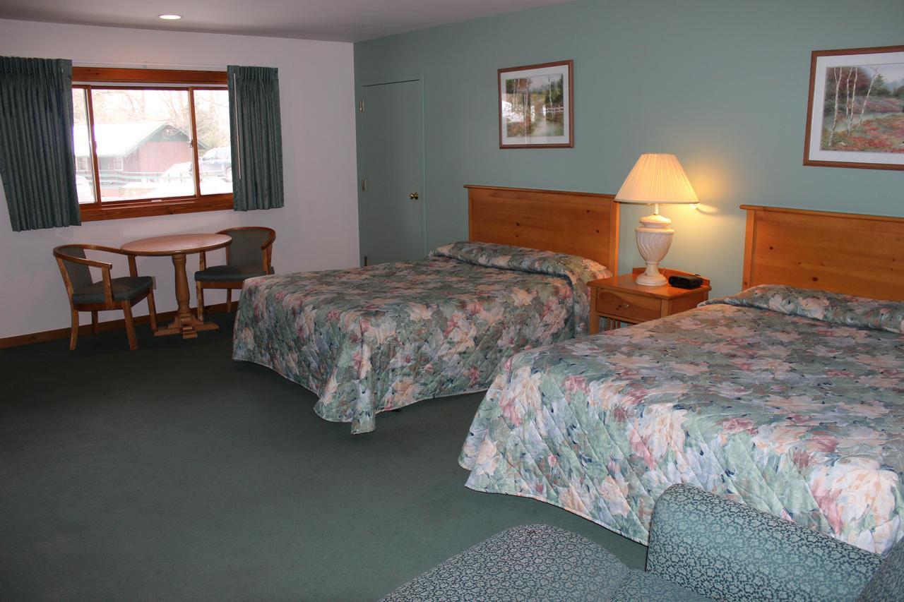 Nootka Lodge Woodsville Ngoại thất bức ảnh