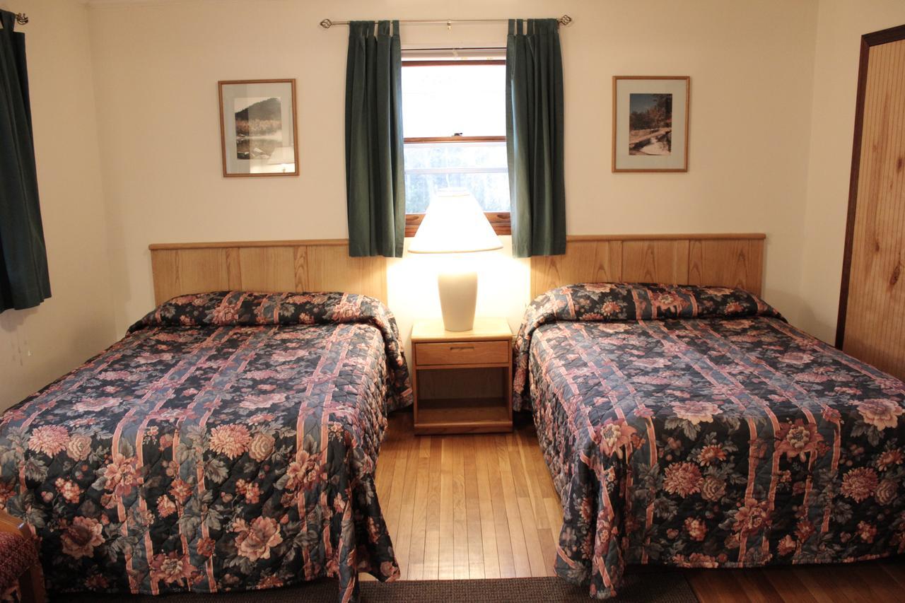 Nootka Lodge Woodsville Ngoại thất bức ảnh